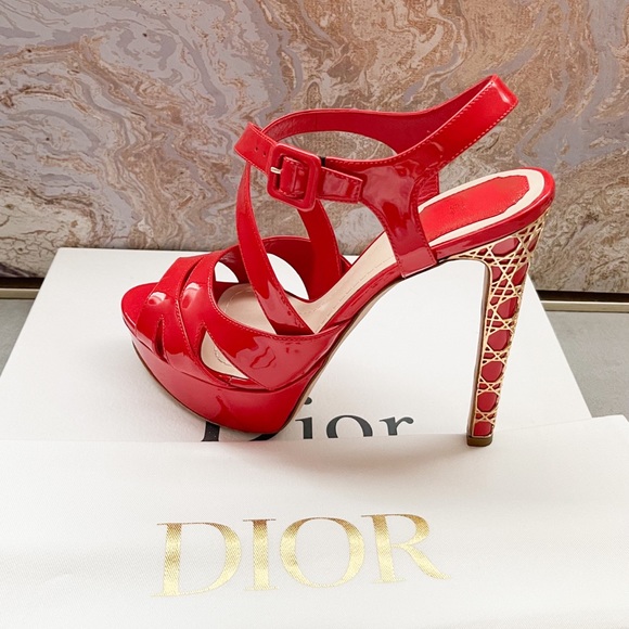 Christian Dior Red Patent Leather Cannage Sandals - Picture 11 of 11